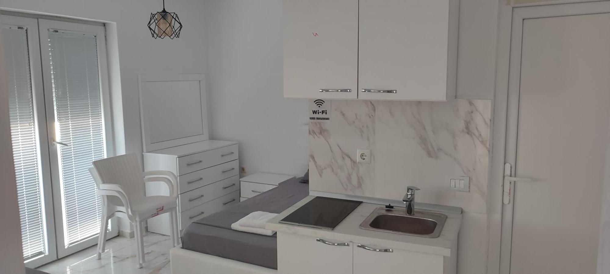 Golem Apartment Ngoại thất bức ảnh