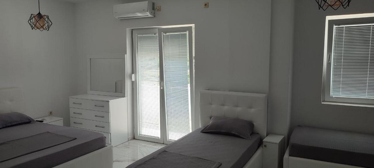 Golem Apartment Ngoại thất bức ảnh